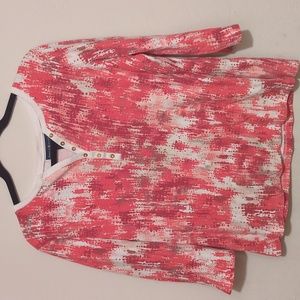 Karen Scott red white gray large shirt
